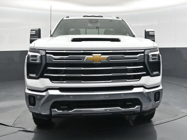 2025 Chevrolet Silverado 3500HD LTZ