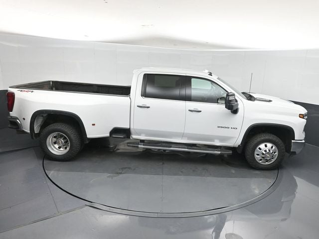 2025 Chevrolet Silverado 3500HD LTZ