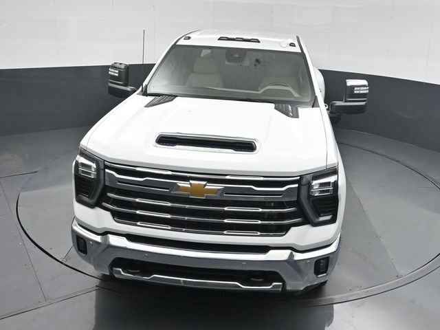 2025 Chevrolet Silverado 3500HD LTZ
