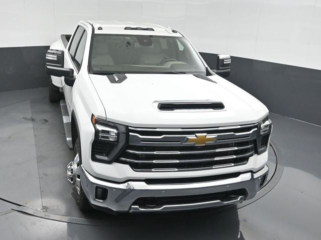 2025 Chevrolet Silverado 3500HD LTZ