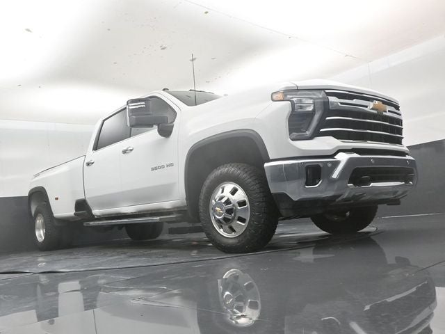 2025 Chevrolet Silverado 3500HD LTZ