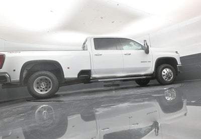 2025 Chevrolet Silverado 3500HD LTZ