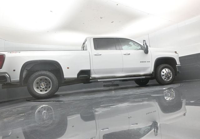 2025 Chevrolet Silverado 3500HD LTZ