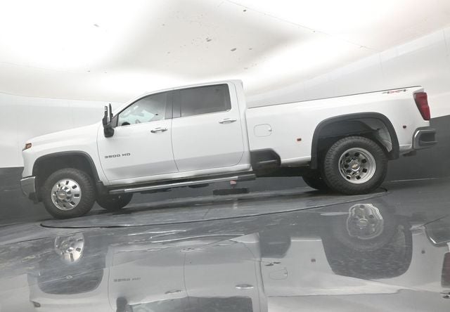 2025 Chevrolet Silverado 3500HD LTZ