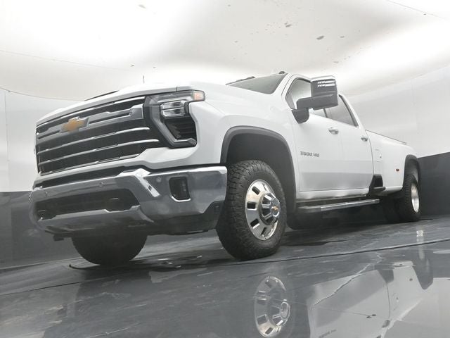 2025 Chevrolet Silverado 3500HD LTZ