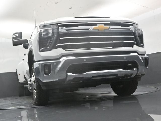 2025 Chevrolet Silverado 3500HD LTZ