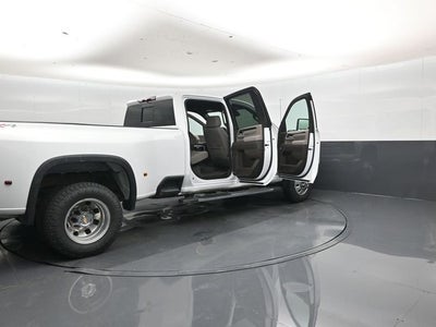 2025 Chevrolet Silverado 3500HD LTZ