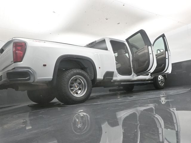 2025 Chevrolet Silverado 3500HD LTZ