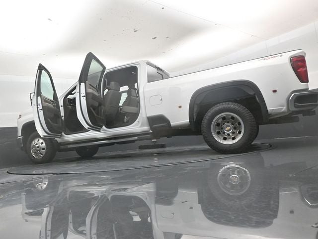 2025 Chevrolet Silverado 3500HD LTZ