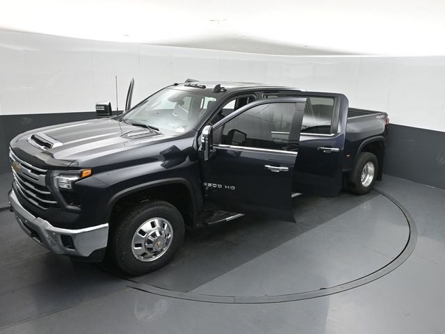 2024 Chevrolet Silverado 3500HD LTZ