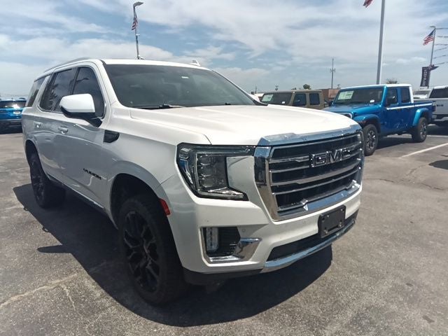 2023 GMC Yukon SLT