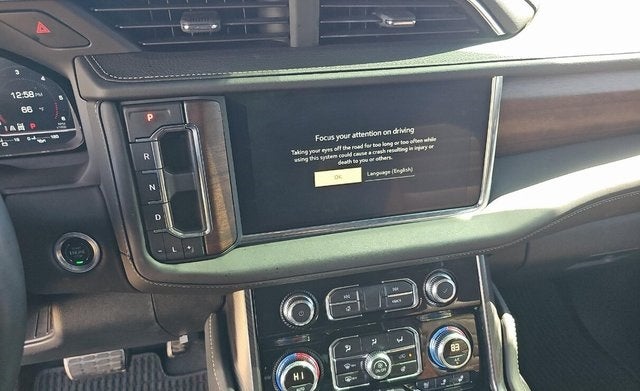 2024 GMC Yukon XL Denali Ultimate