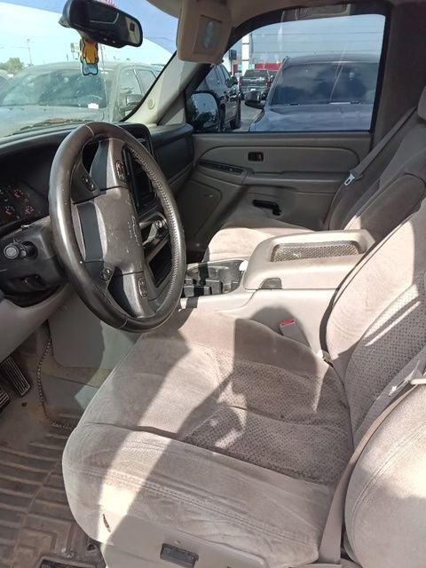 2004 Chevrolet Tahoe LS