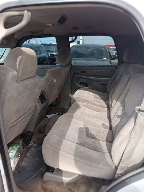 2004 Chevrolet Tahoe LS