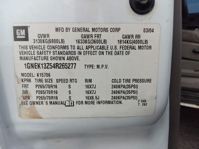 2004 Chevrolet Tahoe LS
