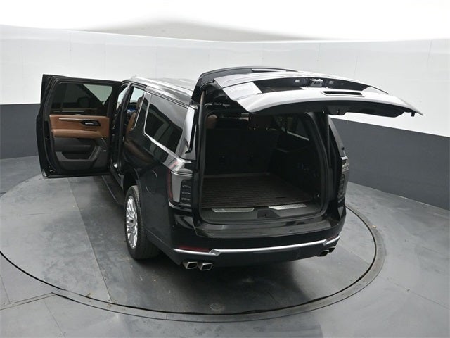 2025 Chevrolet Suburban High Country