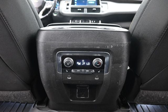 2022 Chevrolet Suburban Premier