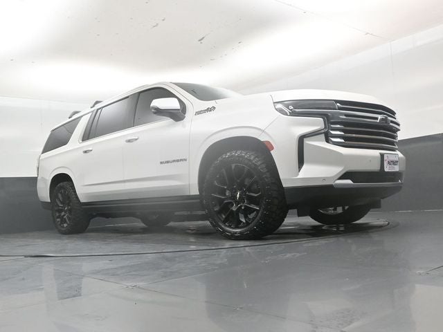 2023 Chevrolet Suburban High Country