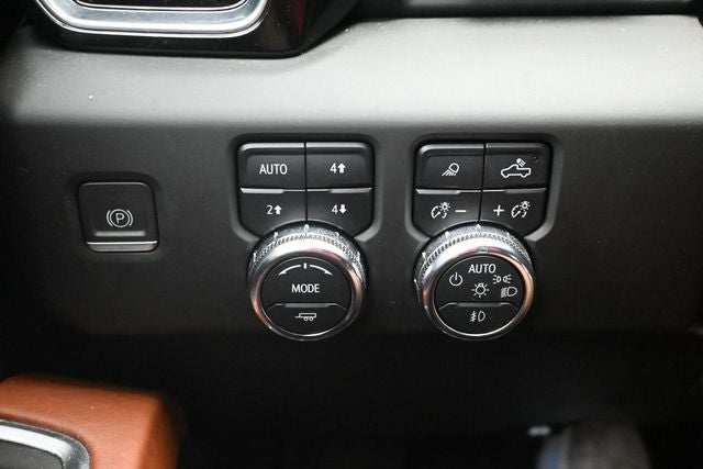2024 GMC Sierra 3500HD Denali Ultimate