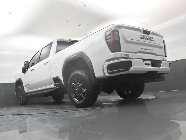 2025 GMC Sierra 2500HD AT4