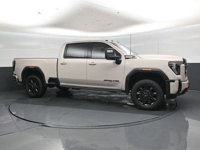 2026 GMC Sierra 2500HD AT4