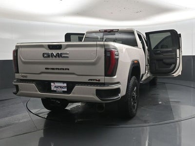 2026 GMC Sierra 2500HD AT4