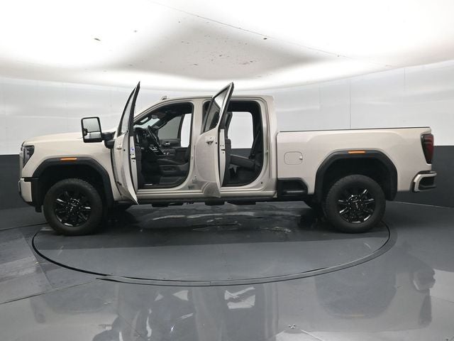2026 GMC Sierra 2500HD AT4