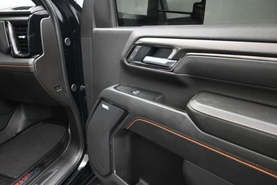 2025 GMC Sierra 3500HD AT4