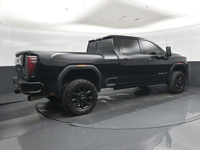 2025 GMC Sierra 3500HD AT4