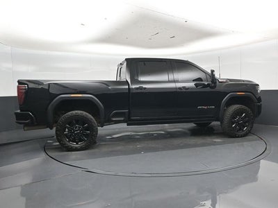 2025 GMC Sierra 3500HD AT4