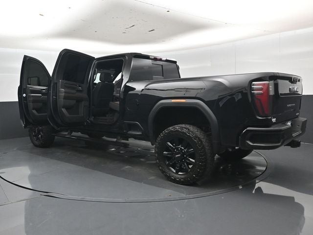 2025 GMC Sierra 3500HD AT4