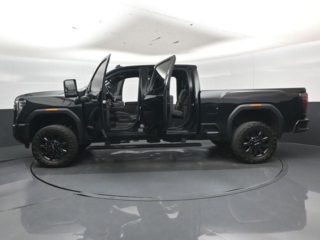2025 GMC Sierra 3500HD AT4
