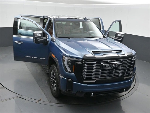 2025 GMC Sierra 2500HD Denali Ultimate