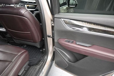 2022 Cadillac XT6 Premium Luxury