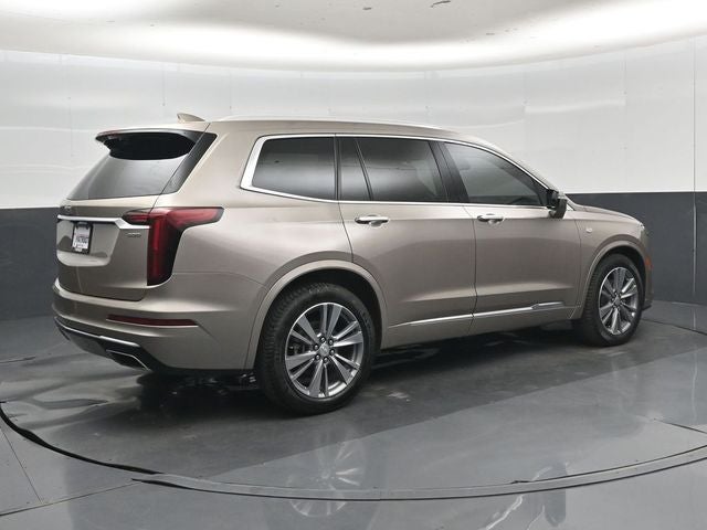 2022 Cadillac XT6 Premium Luxury
