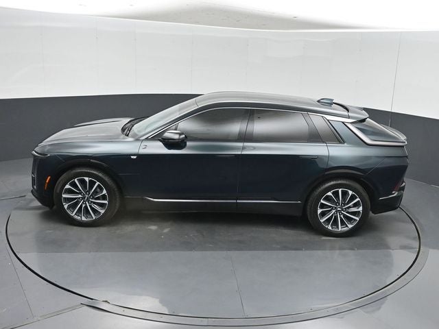 2024 Cadillac LYRIQ Sport