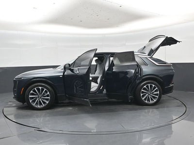 2024 Cadillac LYRIQ Sport