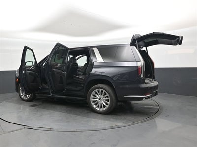 2022 Cadillac Escalade Premium Luxury