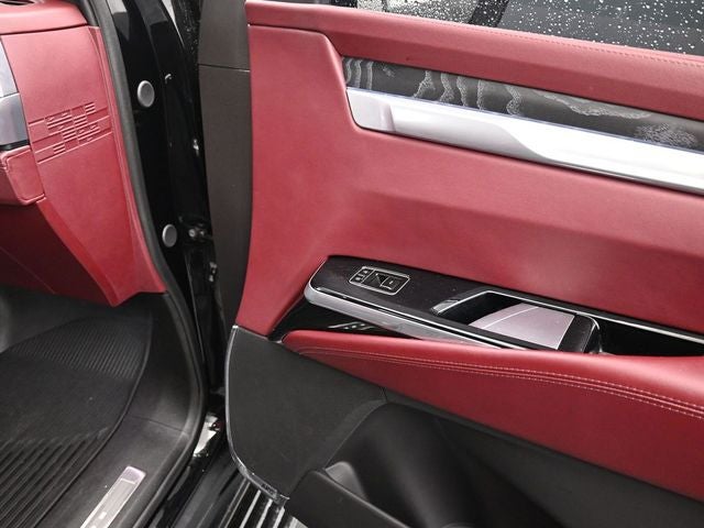 2025 Cadillac Escalade Sport