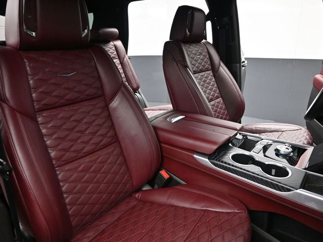2025 Cadillac Escalade Sport