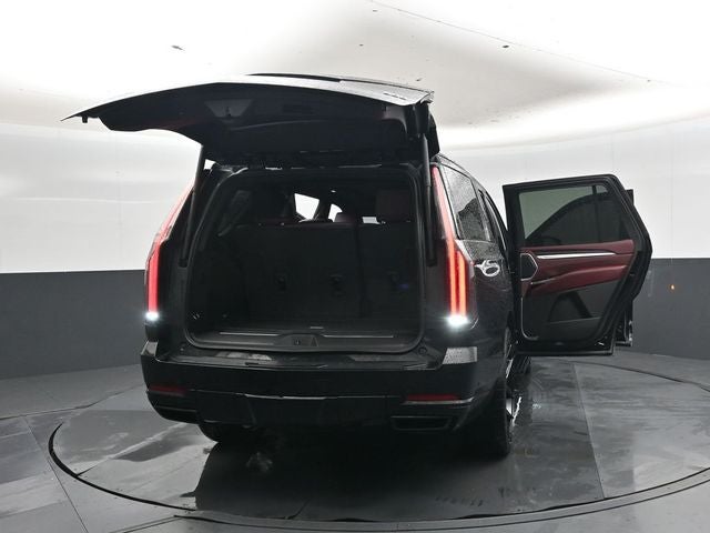 2025 Cadillac Escalade Sport