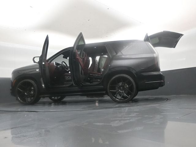 2025 Cadillac Escalade Sport