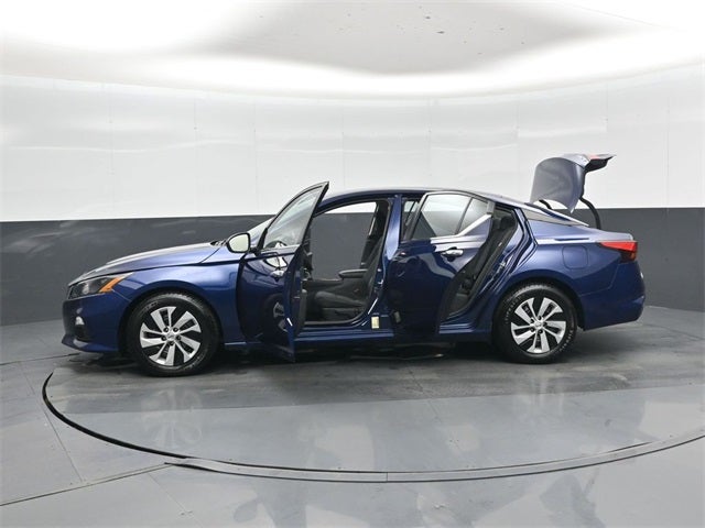 2022 Nissan Altima 2.5 S