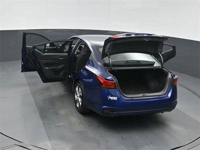 2022 Nissan Altima 2.5 S