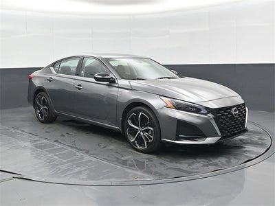 2025 Nissan Altima 2.5 SR