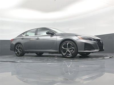 2025 Nissan Altima 2.5 SR