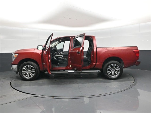 2018 Nissan Titan SL