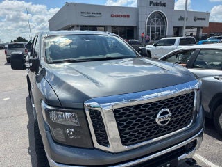 2017 Nissan Titan XD SV