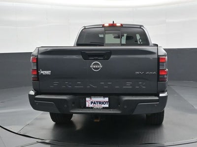2022 Nissan Frontier SV