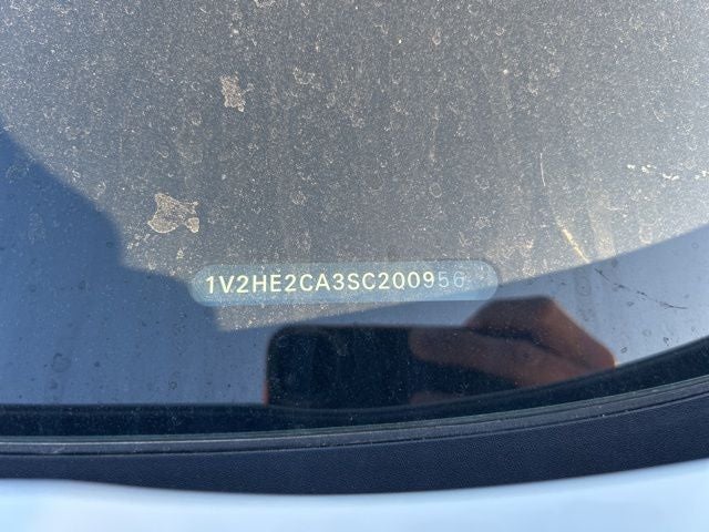 2025 Volkswagen Atlas Cross Sport 2.0T SE w/Technology